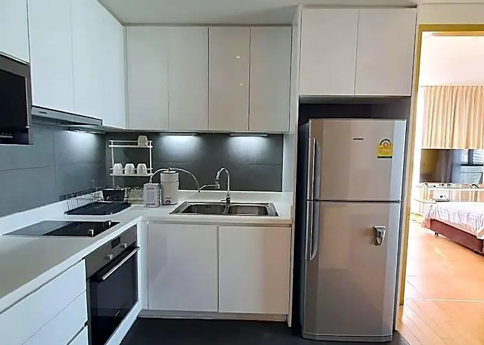 Отель Luxury 1br Near Thong Lo Bts, Pet Friendly