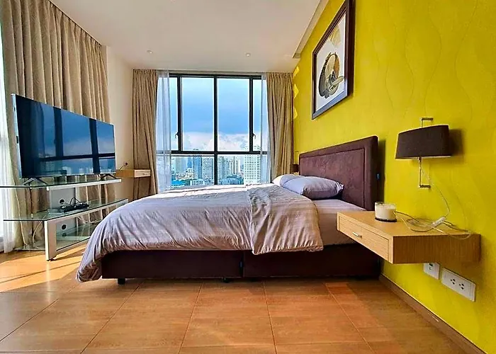 Luxury 1br Near Thong Lo Bts, Pet Friendly Бангкок